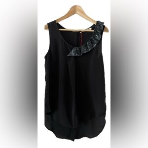 NWT ACOTÉ sleeves top in black in size M/L $185